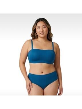 Victoria's Secret Love Cloud Wireless Strapless Multiway - Bra Size XL Ensign